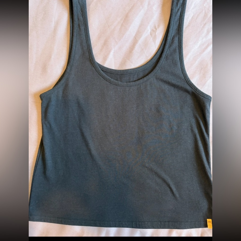 Classic Black Women's Tank Top. GUC